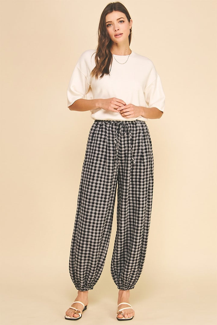 Hailey balloon pant in black