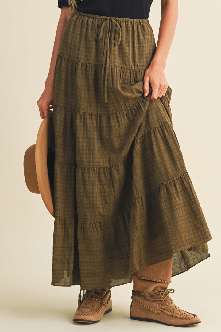 Malin maxi skirt in olive