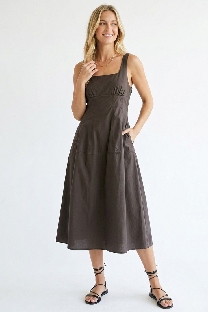 Madison midi dress in brown