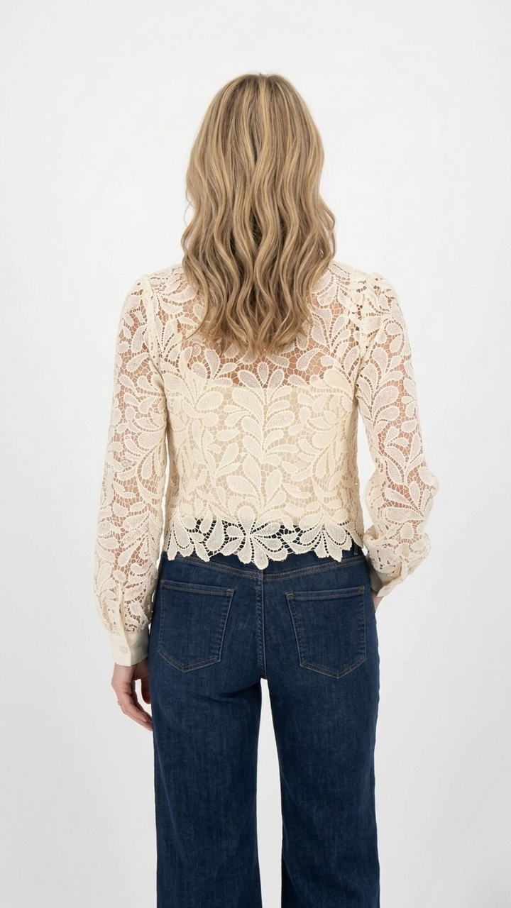 Diora lace top