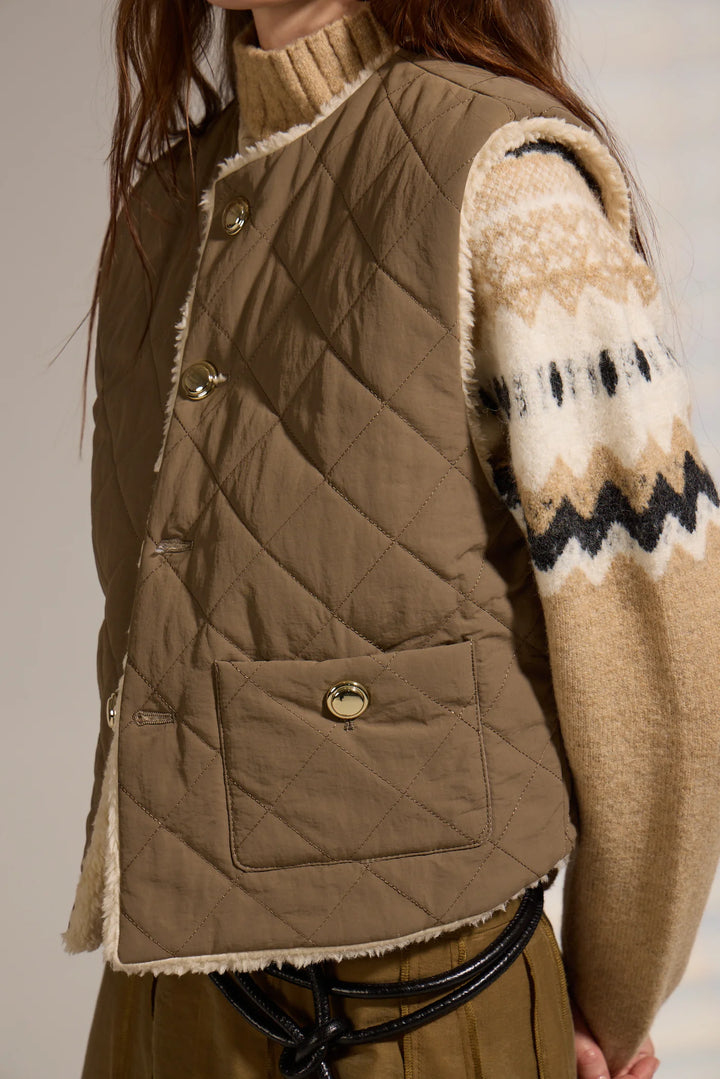 Becky reversible vest