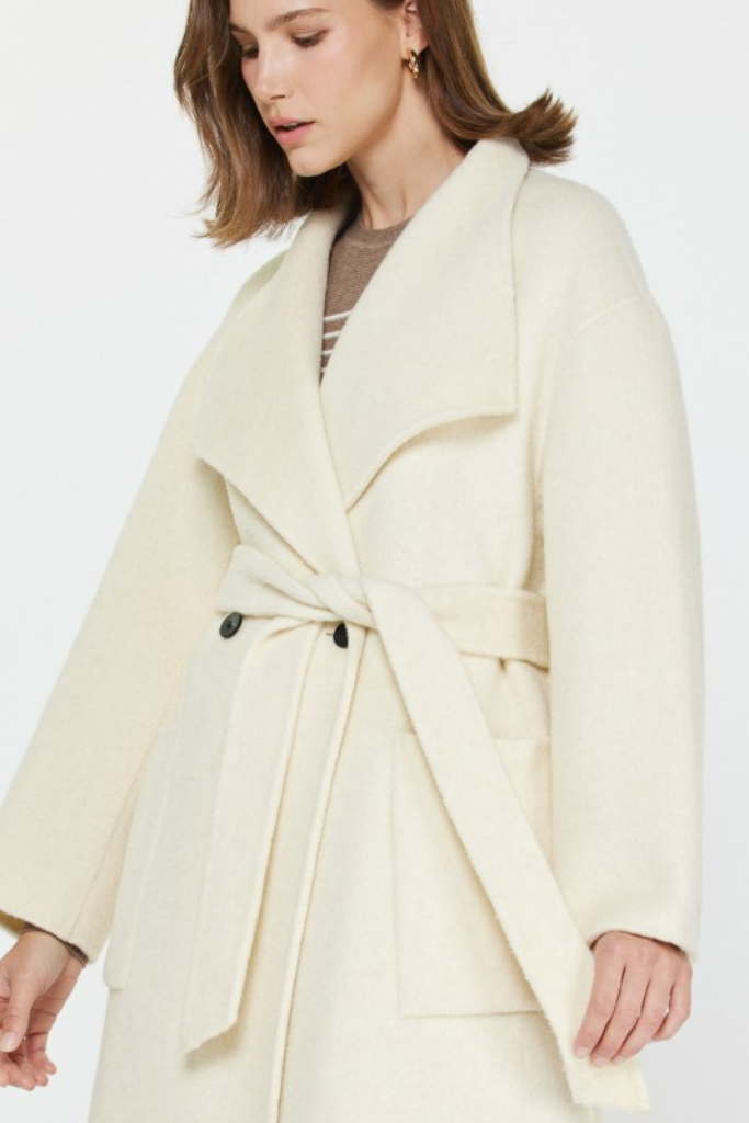 Della tie coat in cream