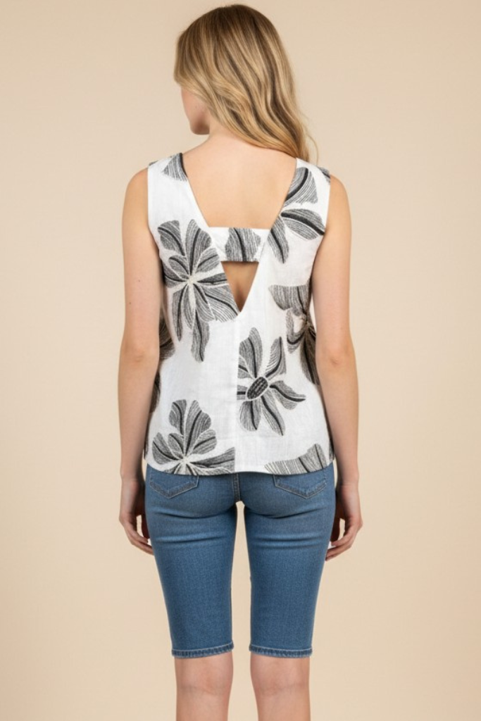 Willa top in white