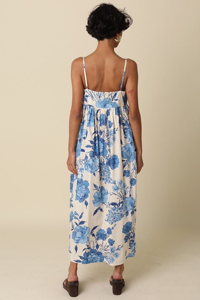 Hilary dress in blue