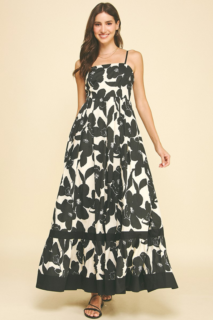 Tara dress in black