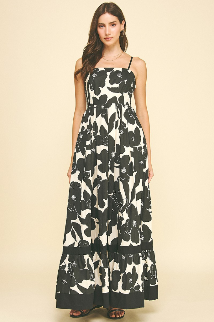 Tara dress in black