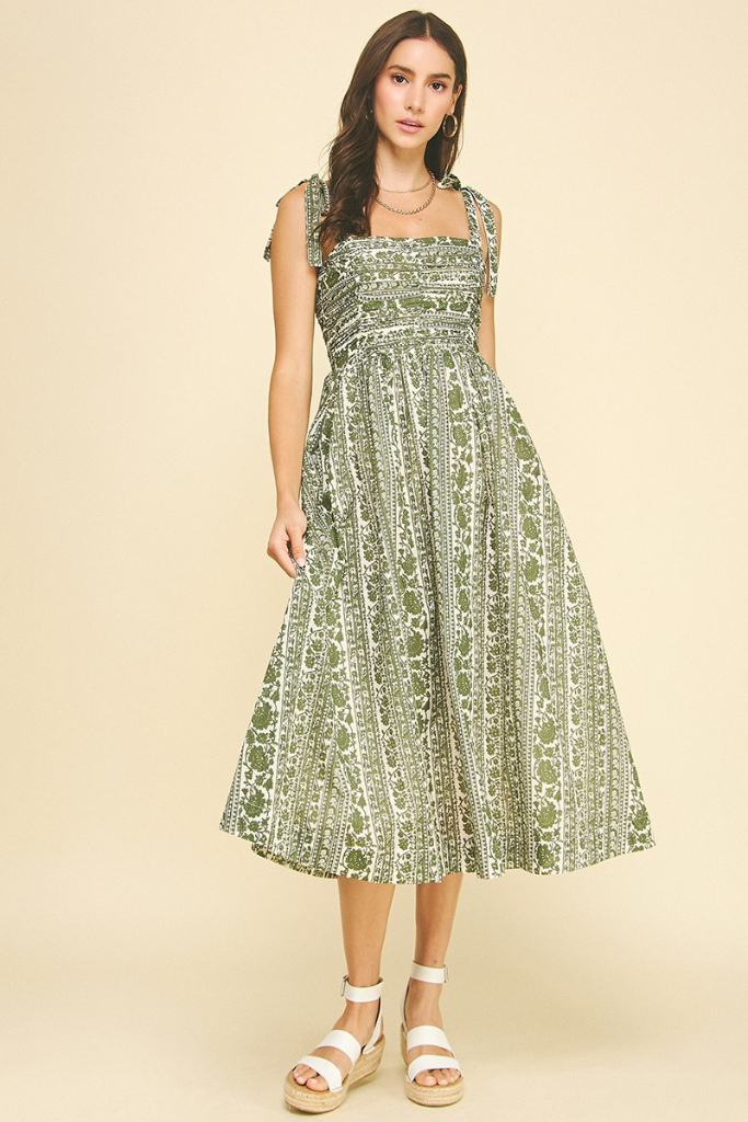 Clara dress in olive
