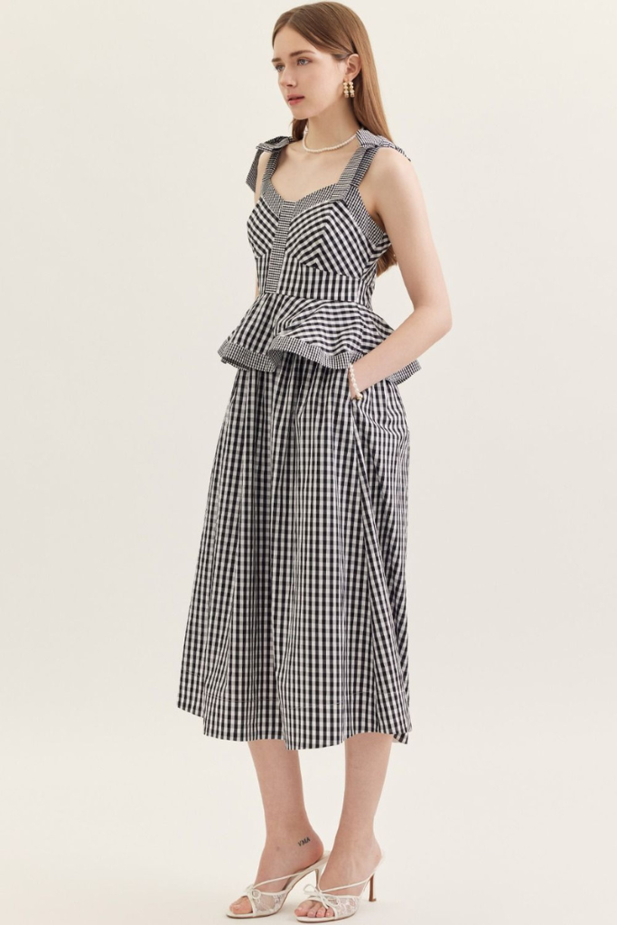 Linden peplum midi in black – Sloane Boutique