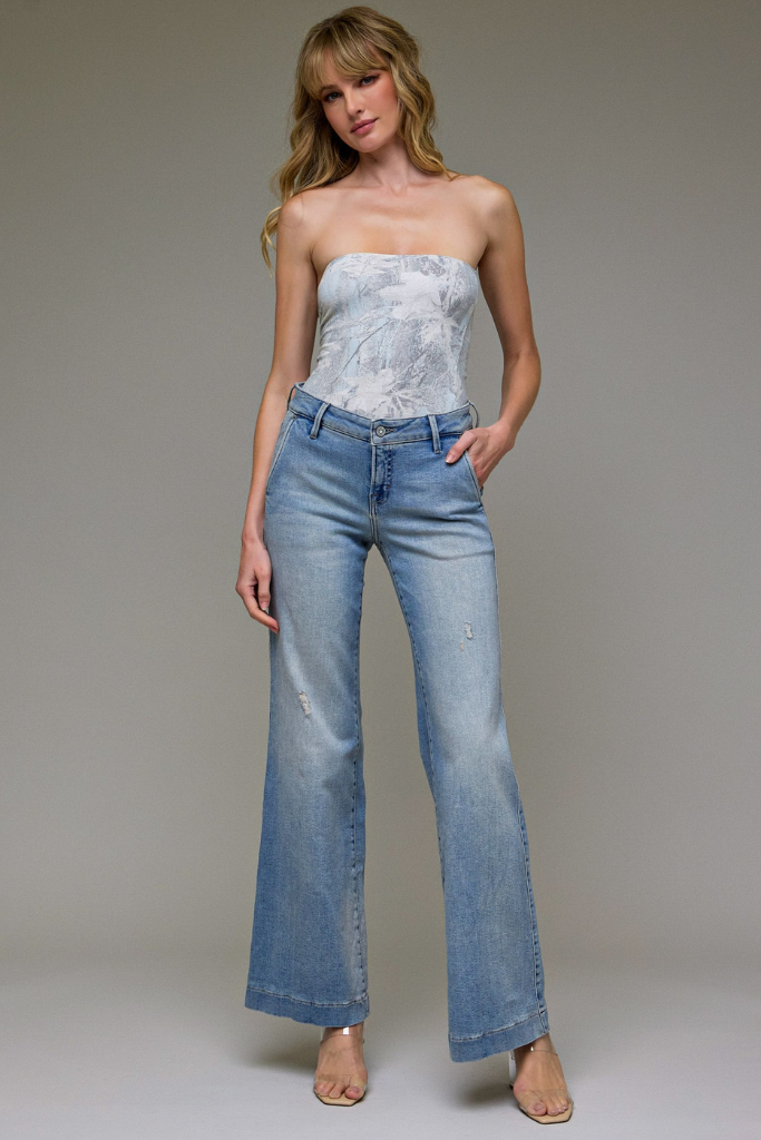 Vera jean in light wash