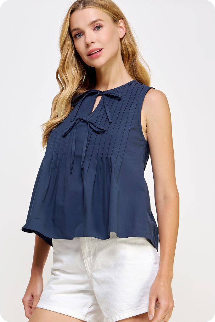 Cameron top in navy